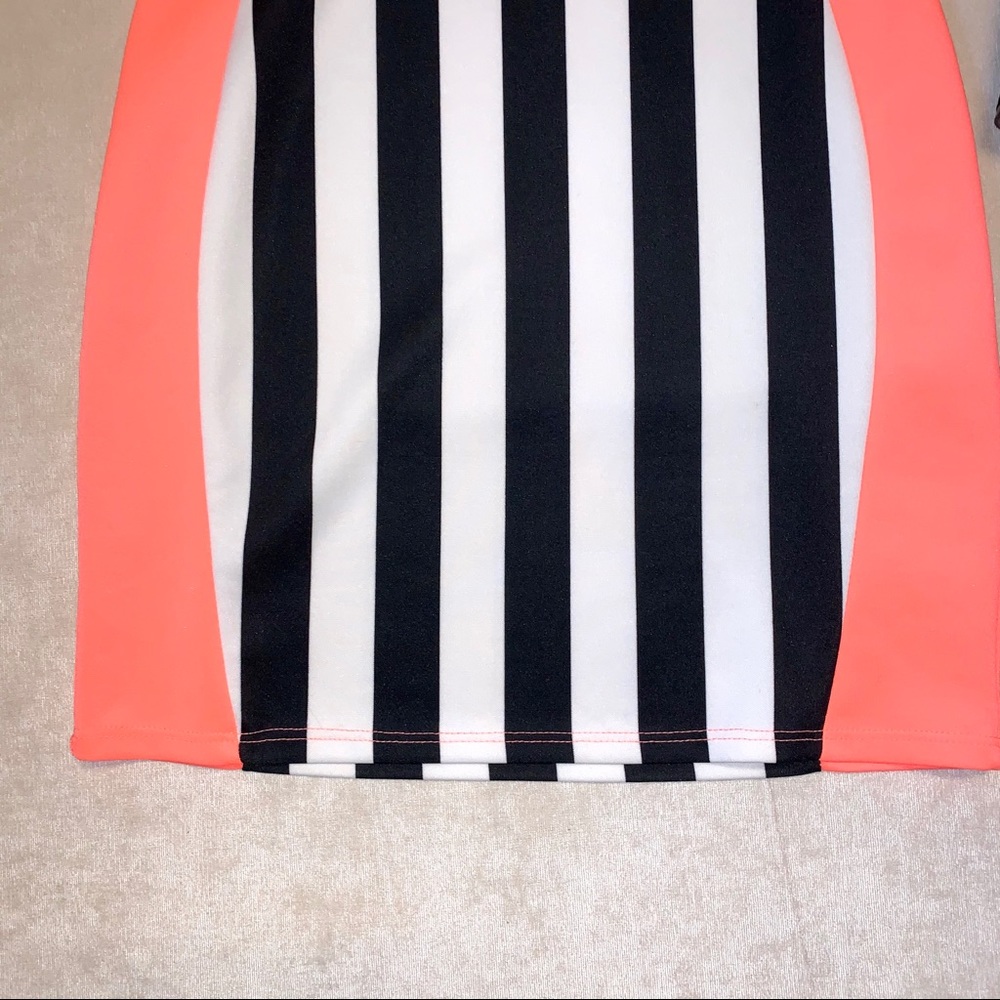 Chocolate U.S.A | Mini | Peach dress - Picture 3 of 4